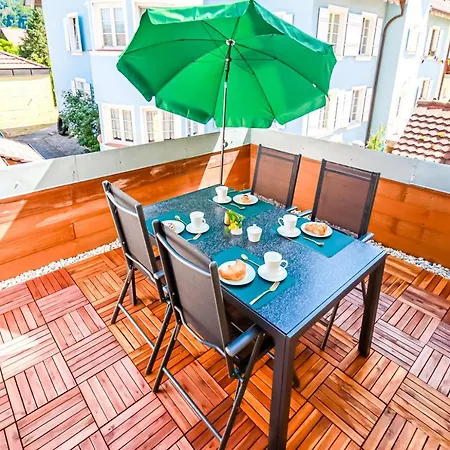 Loewe Gruen Am Rhein