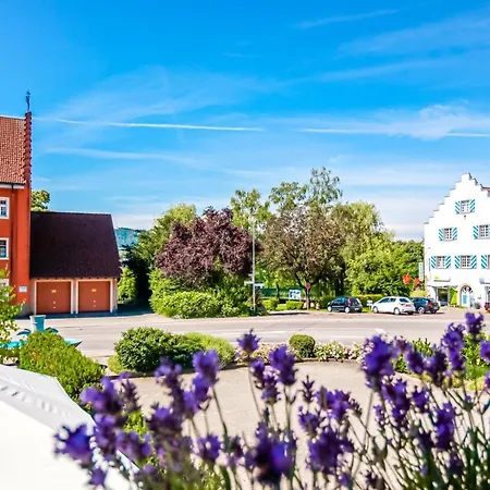 Loewe Gruen Am Rhein * Kussaberg
