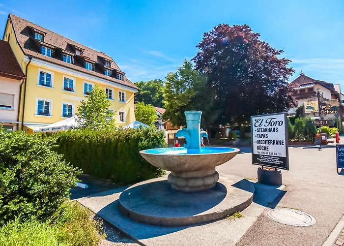 Löwe Grün Am Rhein Apartamento *